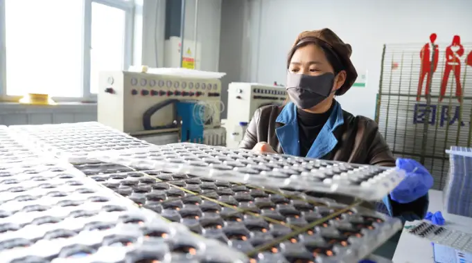 文明中衛：閩寧情更長 山海共潮生 | 閩企向西入“?！眮?