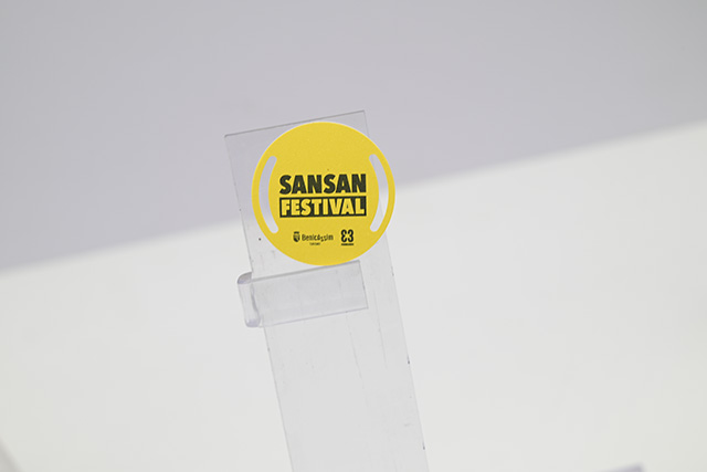 石家莊公交部門(mén)推出紀(jì)念圓形公交滴膠卡